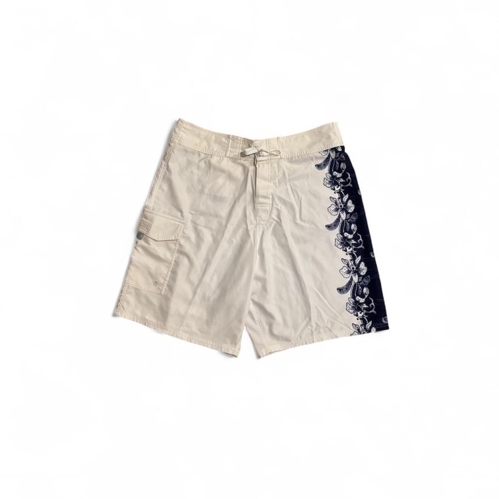 Blue Curl Y2K White & Navy Floral Board Shorts